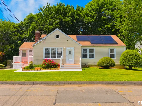 114 Highland Avenue, East Haven, CT 06513