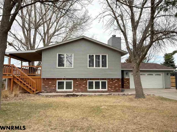 2909 W 42nd St, Scottsbluff, NE 69361