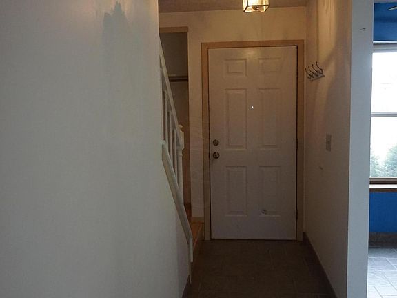 3rd image of 329 Trailblazer Ln