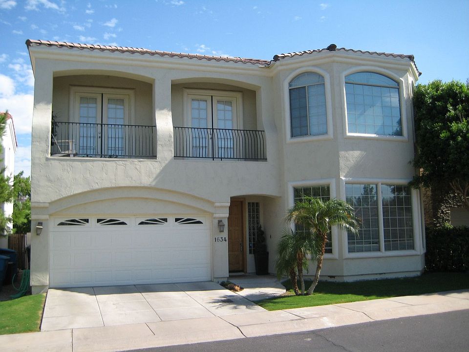 Elegant Gated Squaw Peak Custom Home