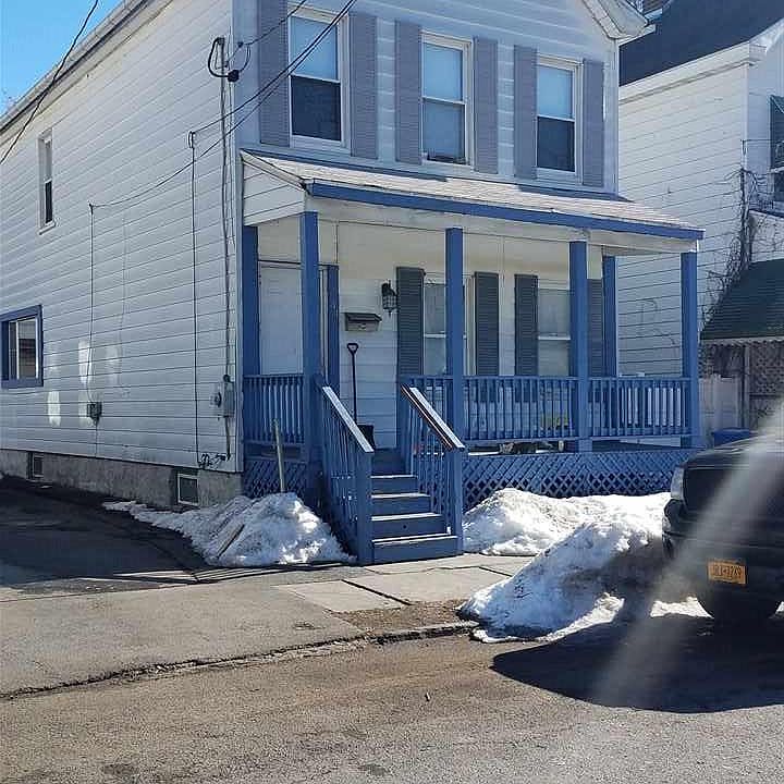 2nd image of 44 Sterling St #1