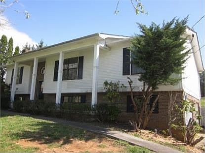 1st image of 808 Oxford Hills Dr