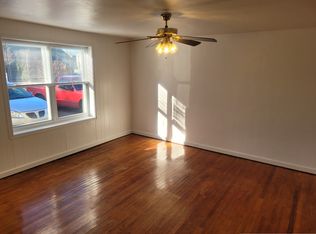 129 S 9th St APT 5, Chesterton, IN 46304
