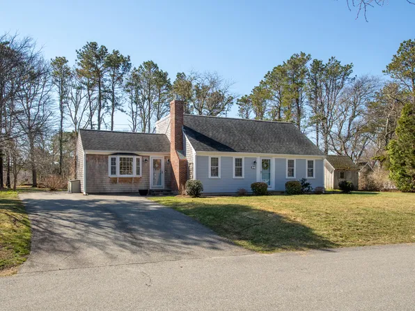 89 Trout Brook Road, Cotuit, MA 02635
