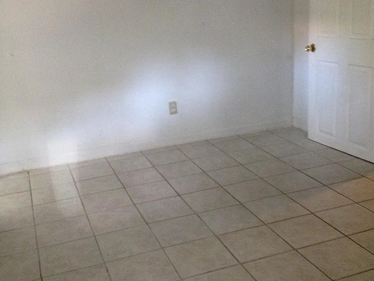 413 W Vernon Ave — Photo 14