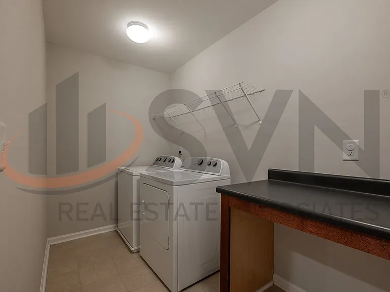 215 Hamlet Pl — Photo 14