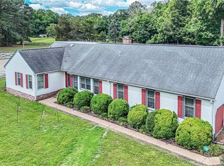 1468 Peppercorn Ln, Suffolk, VA 23432