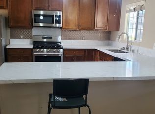 8949 Gorge Ct, Santee, CA 92071