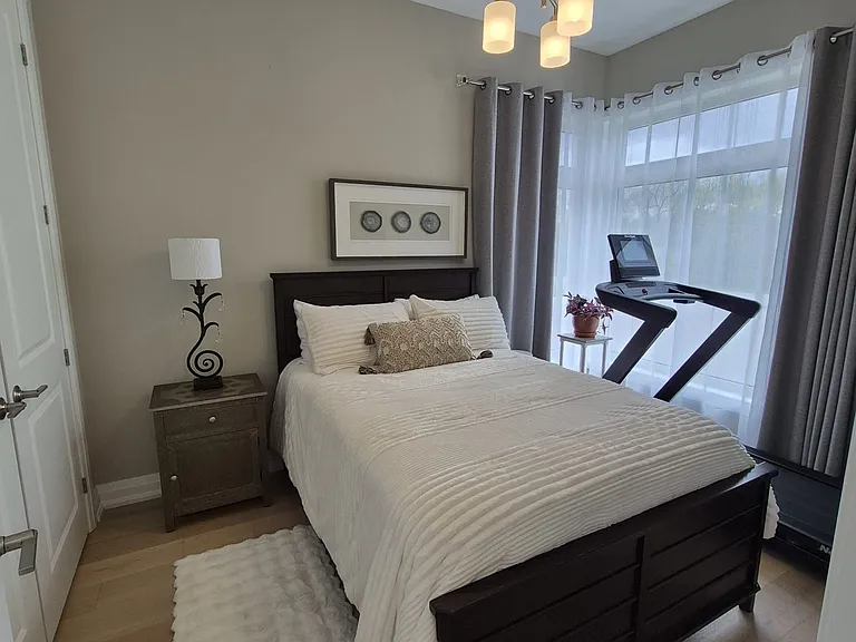 9150 Willoughby Dr #40 — Photo 7