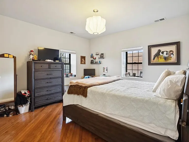 1722 W Ohio St #2 — Photo 3