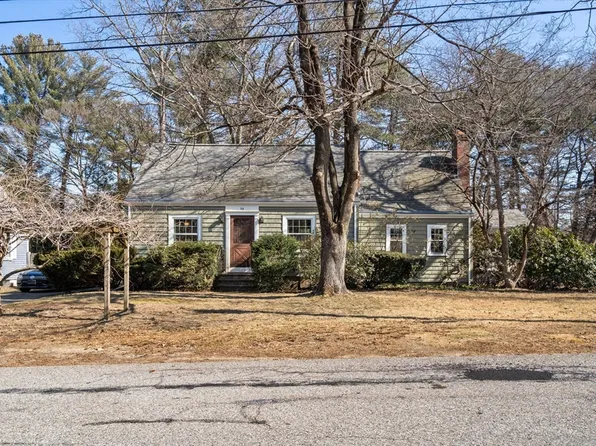 94 Spruce St, Framingham, MA 01701
