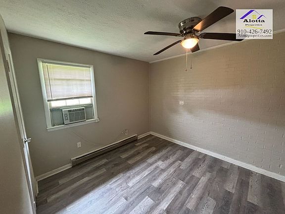 5th image of 6604 Carloway Dr