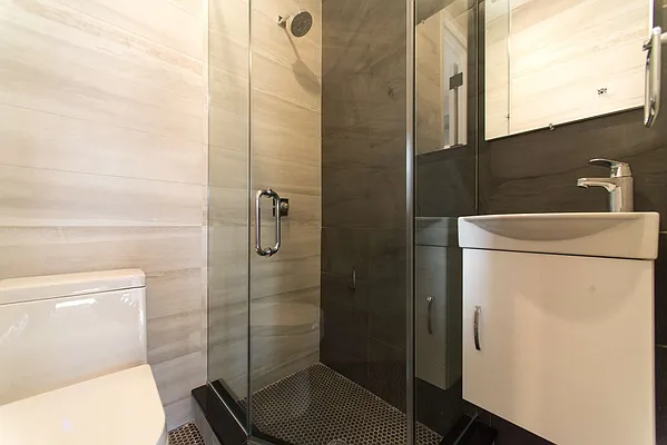 Rented by JW Real Estate Services LLC | media 32