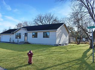 22 4th St NW, Crosby, MN 56441