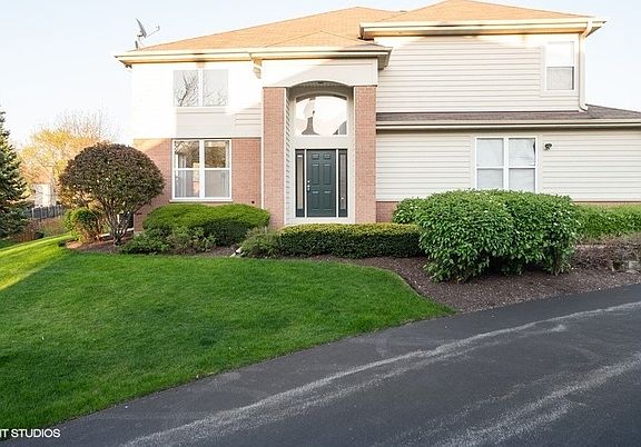 2nd image of 4134 Bordeaux Dr