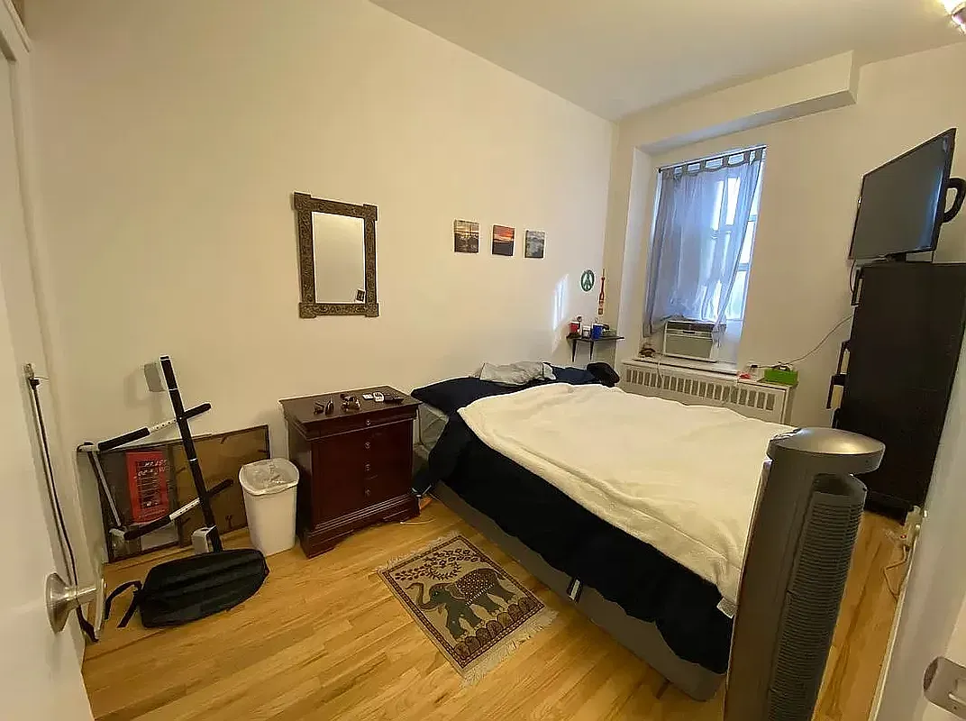 15 East 21st Street — Photo 4