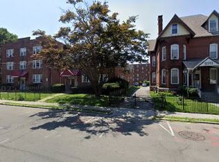 199 Collins St APT 1B, Hartford, CT 06105