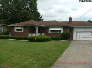 4517 Sheridan Rd, Youngstown, OH 44514