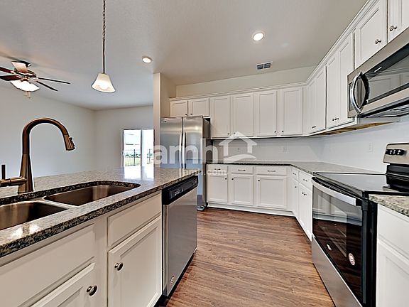 4th image of 5843 Hampton Creek Rd