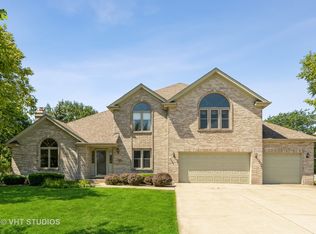 21394 Brown Dr, Frankfort, IL 60423