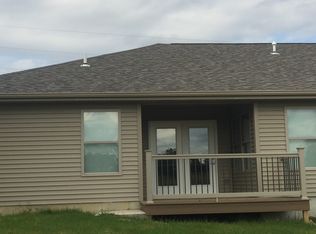 1823 Trishia St, Perryville, MO 63775