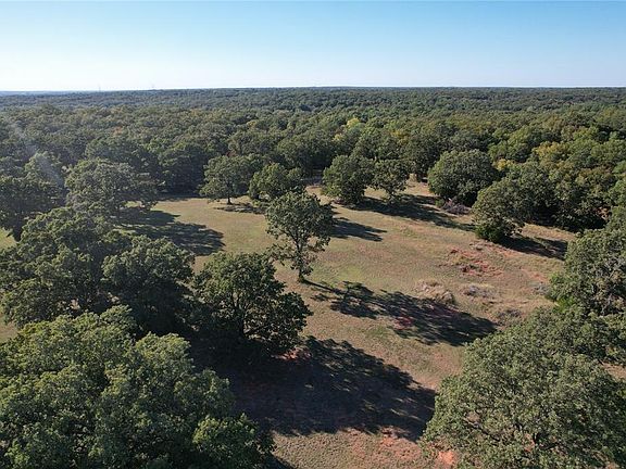 2nd image of White Oak Ln