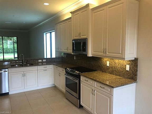 3rd image of 13644 Mandarin CIR