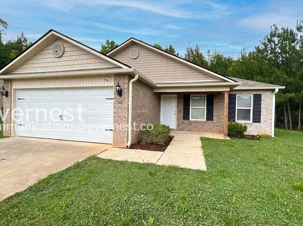 500 Margaret Ln, Calera, AL 35040