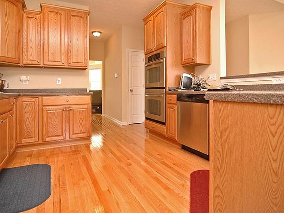 4th image of 14259 Saint Clair Ln