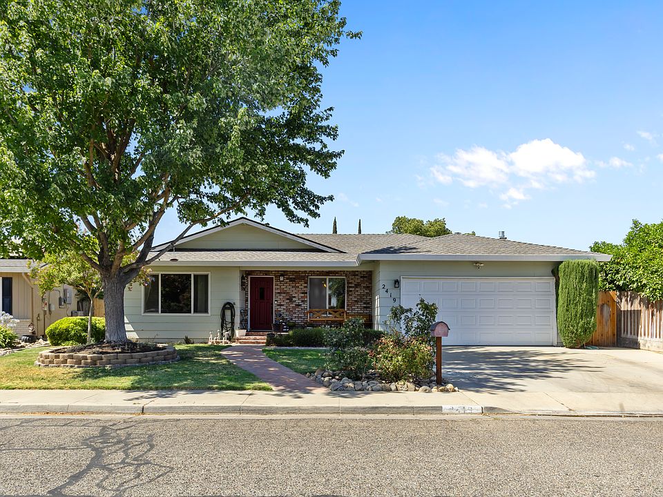 1st image of 2419 Koehn Ct