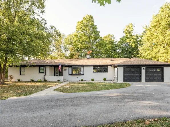 16 Twin St, Brownsburg, IN 46112