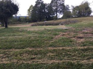 910 Providence Rd, Cumberland Gap, TN 37724