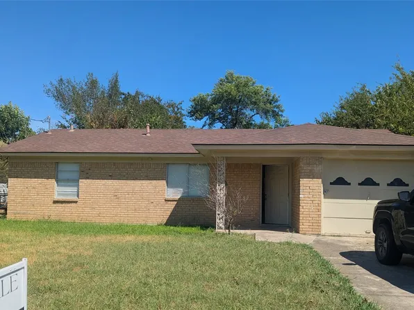 311 Water St, Whitesboro, TX 76273