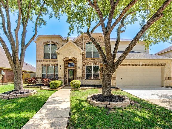 2nd image of 12812 Southern Manor Drive