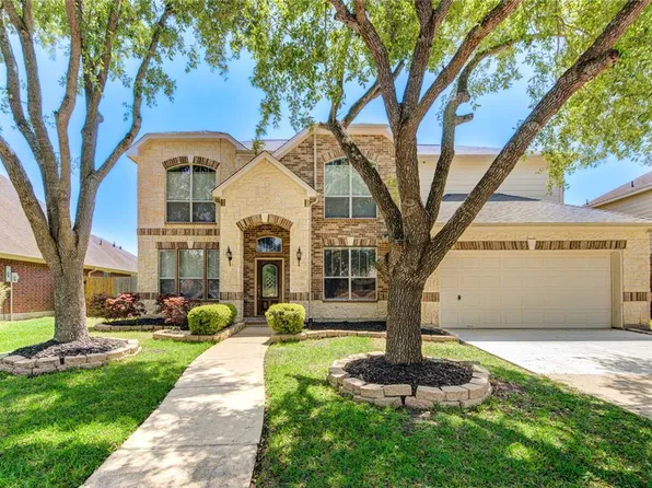12812 Southern Manor Drive, Pearland, TX 77584