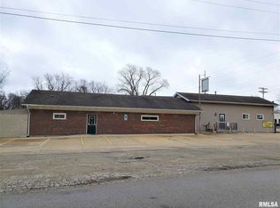 933 N Grand Ave W, Springfield, IL 62702