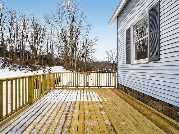 Front deck
