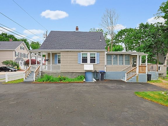 3rd image of 18 Plain St