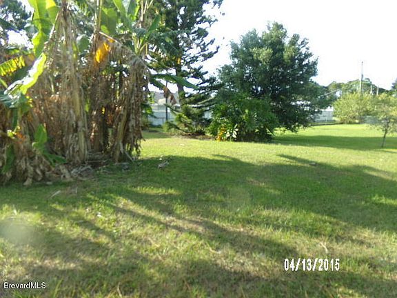 2nd image of 1421 Deming Dr SE