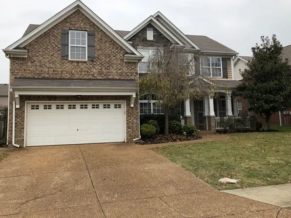 1010 Tanyard Springs Dr, Spring Hill, TN 37174