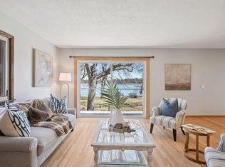 5320 Perry Ave N, Crystal, MN 55429