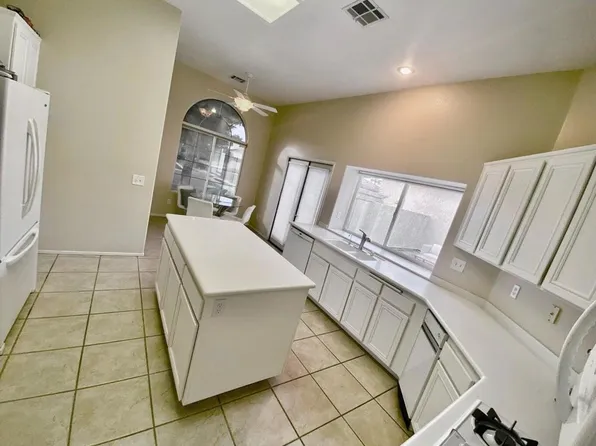 32 Vistara Dr, Rancho Mirage, CA 92270