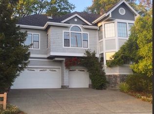 404 Wood Hollow Dr, Novato, CA 94945