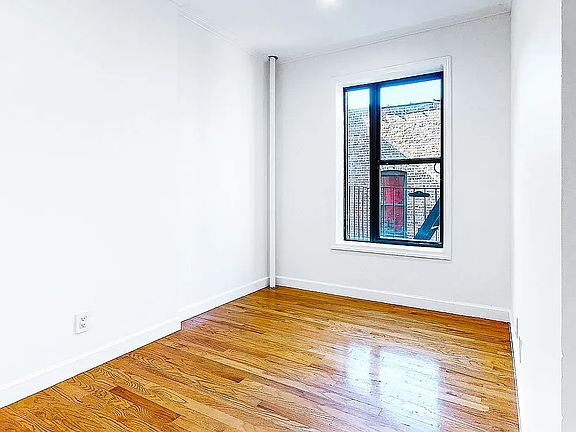 4th image of 507 W 147th St #5FL4