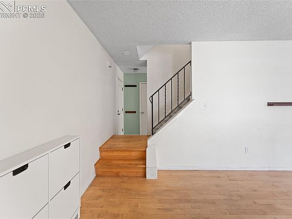 5th image of 5045 Wezel Cir