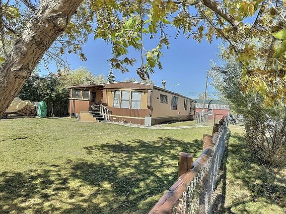 3rd image of 218 S Madison St