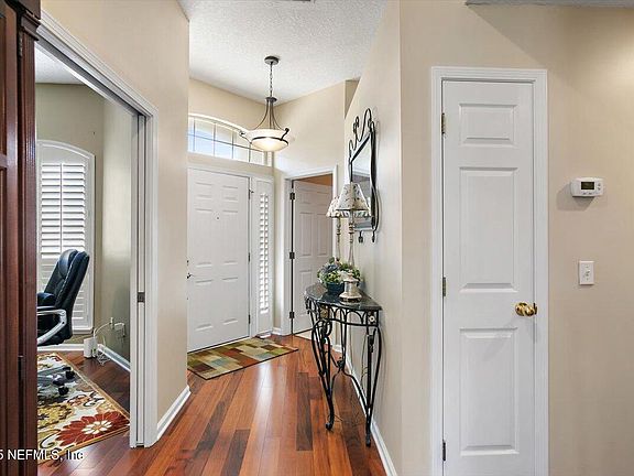 4th image of 13711 HEATHFORD Drive