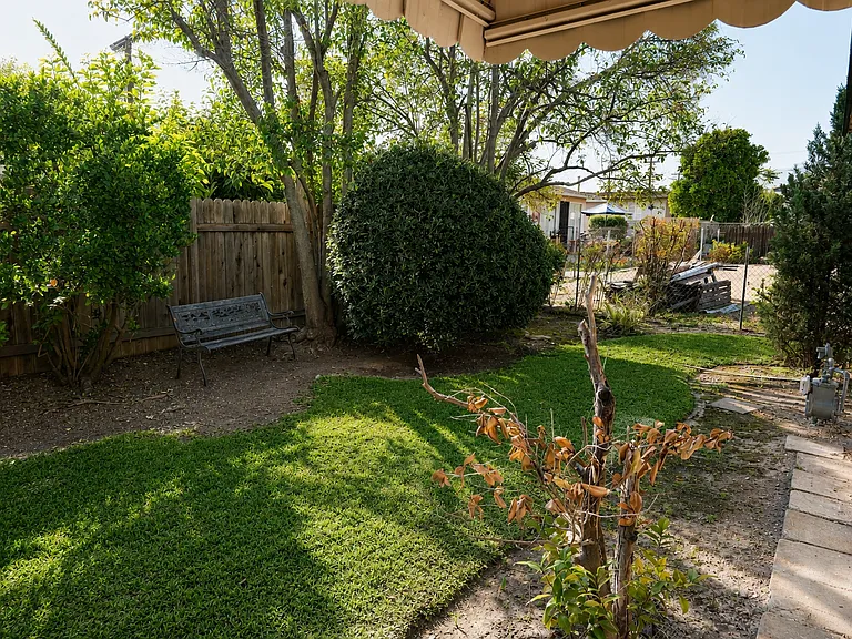 8849 Naomi Ave — Photo 15