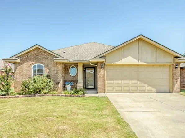 317 Tecumseh Meadows Dr, Norman, OK 73069