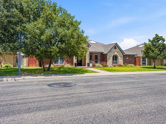 2nd image of 2806 Parton Way